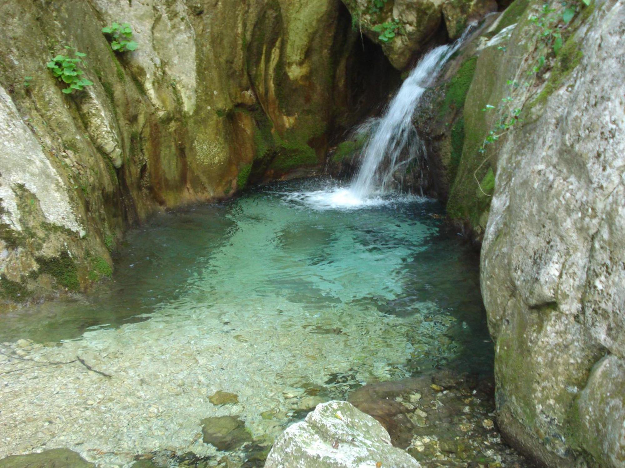 Rio Verde Camping Villaggio Costacciaro Esterno foto