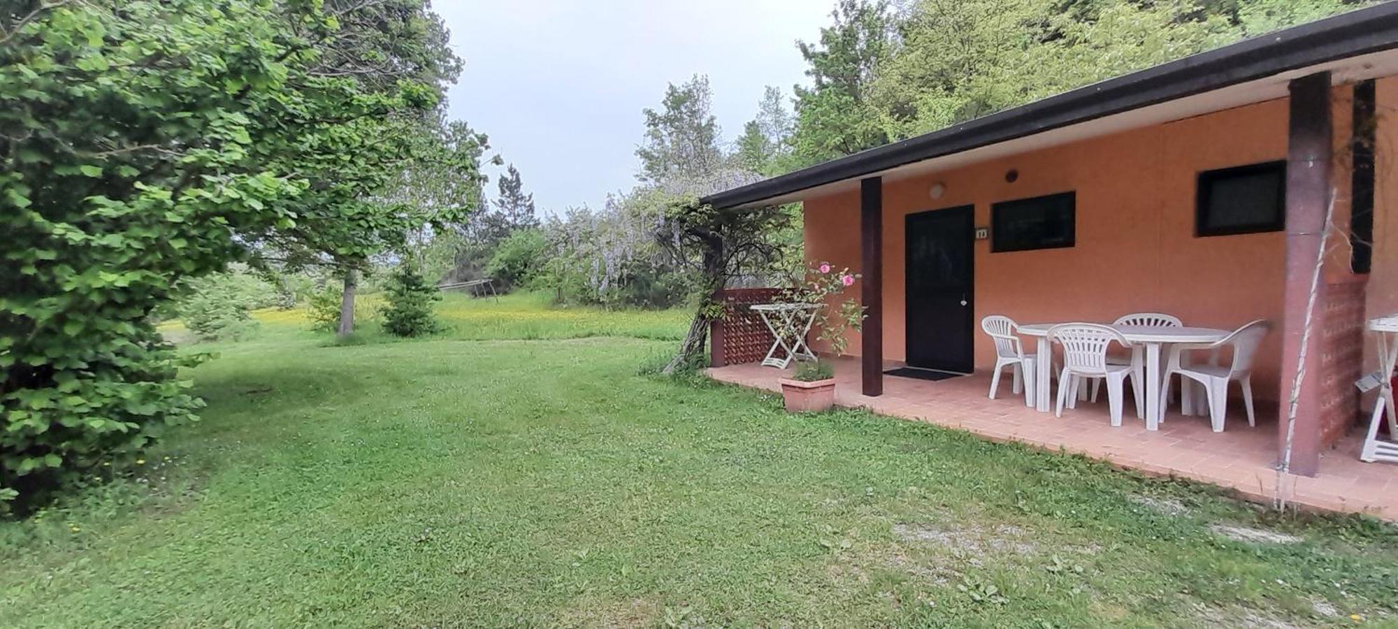 Rio Verde Camping Villaggio Costacciaro Esterno foto