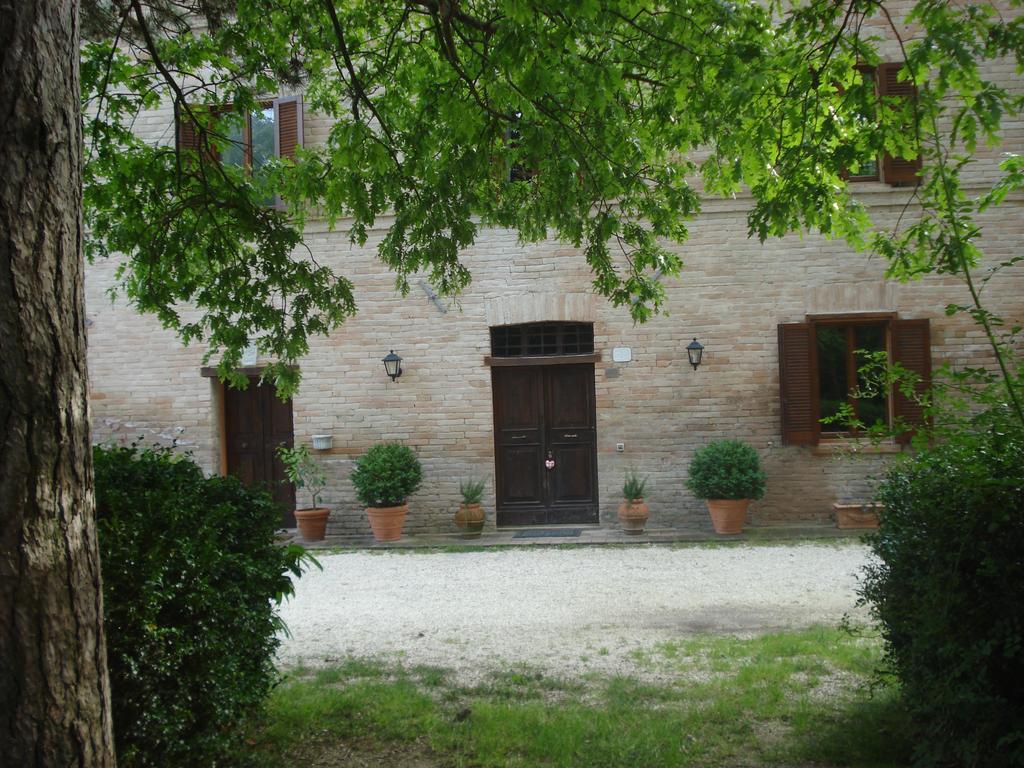 Rio Verde Camping Villaggio Costacciaro Esterno foto
